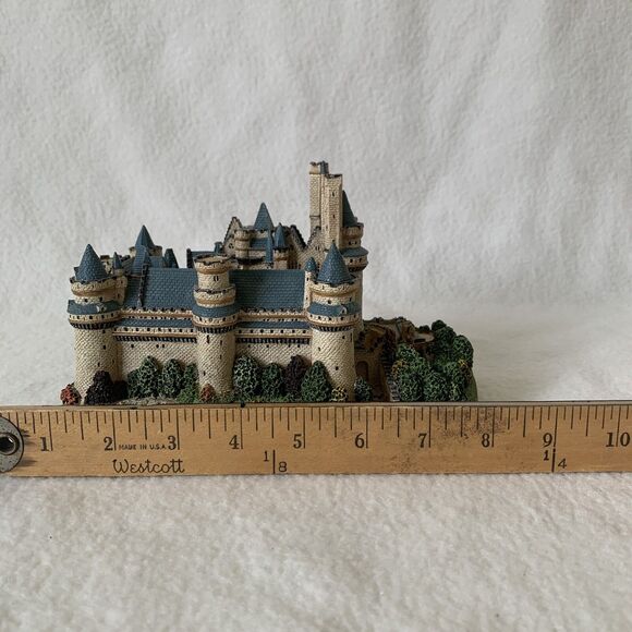 RARE Danbury Mint Pierrefonds Castle of the Enchanted Castles of Europe Series - Picture 10 of 14